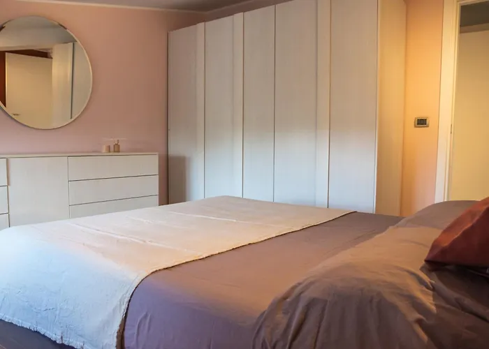 Campovolo Apartament *